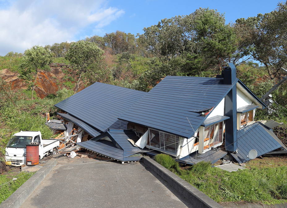 20 desaparecidos y 87 heridos tras un fuerte terremoto en Japón