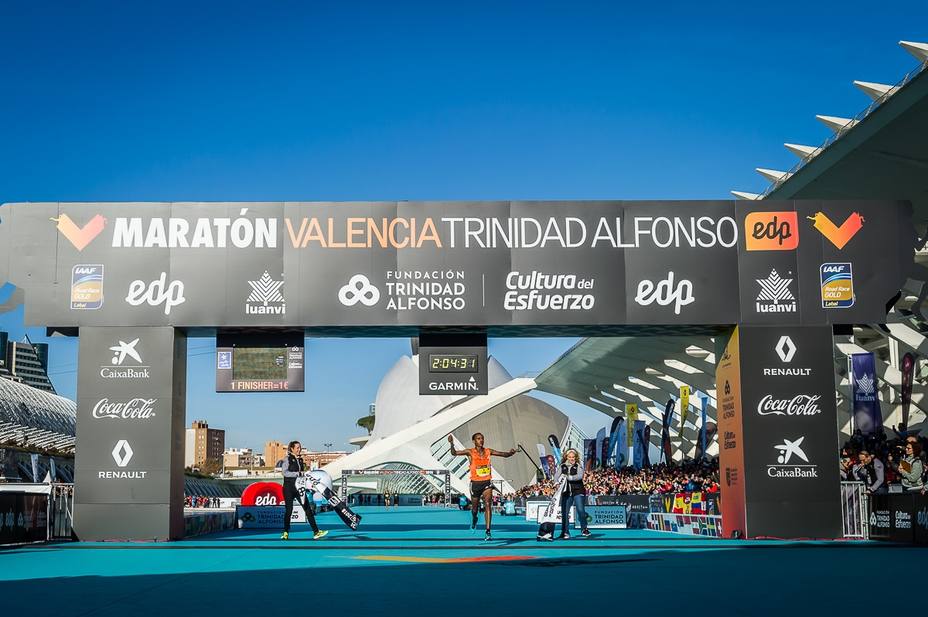 El Maratón Valencia, entre los diez mejores del mundo con el nuevo récord de Leul Gebreselassie
