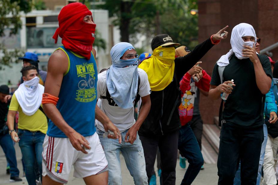 Miles de venezolanos se manifiestan en todo el país contra Nicolás Maduro
