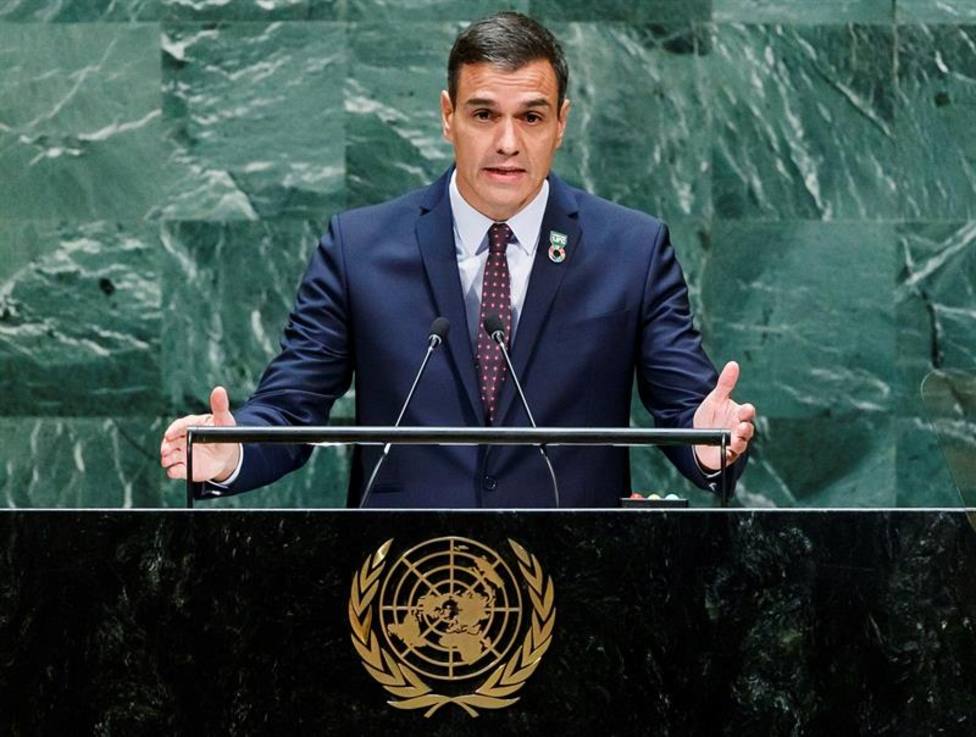 Sánchez vende como una victoria política ante la ONU la exhumación de Franco