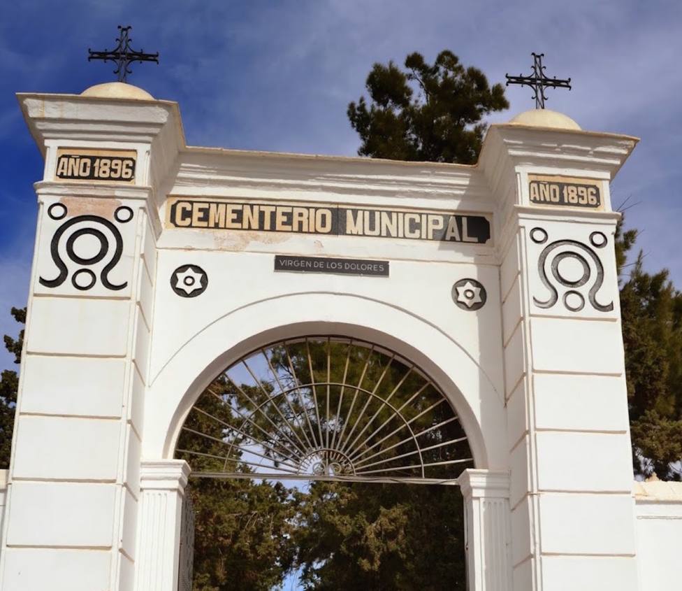 El fin de semana de Todos los Santos habrá control de acceso y limitación de aforo en el cementerio