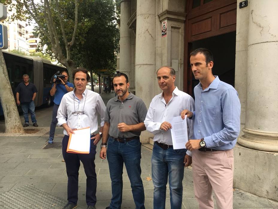 Pimem y Afedeco plantan cara al regidor del Ayuntamiento de Palma, Aligi Molina