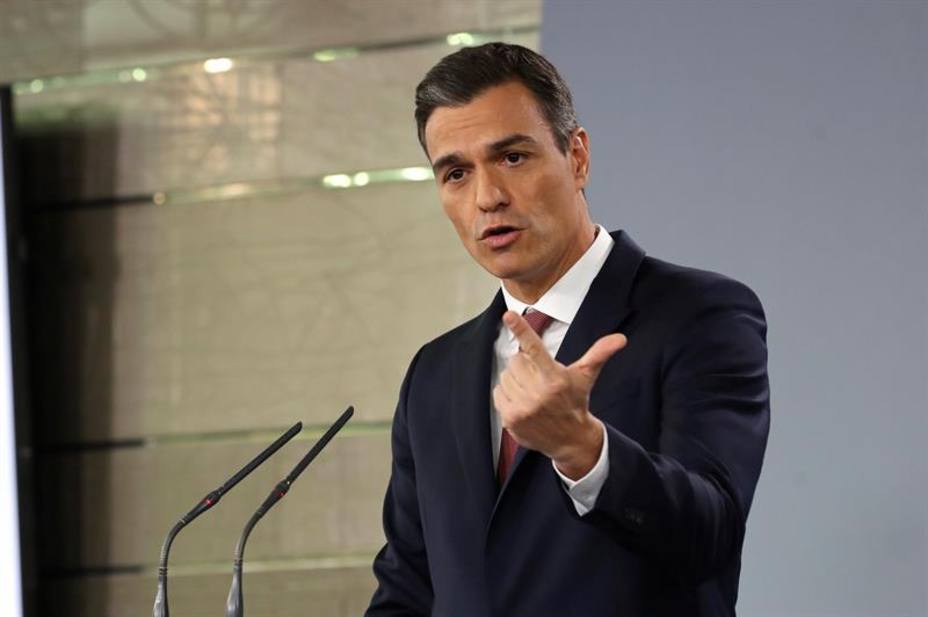 Pedro Sánchez desafía al Supremo: La banca pagará el impuesto de las hipotecas