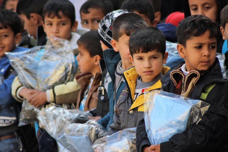 UNICEF entrega ropa de abrigo a más de 160.000 niños desplazados y refugiados en Irak