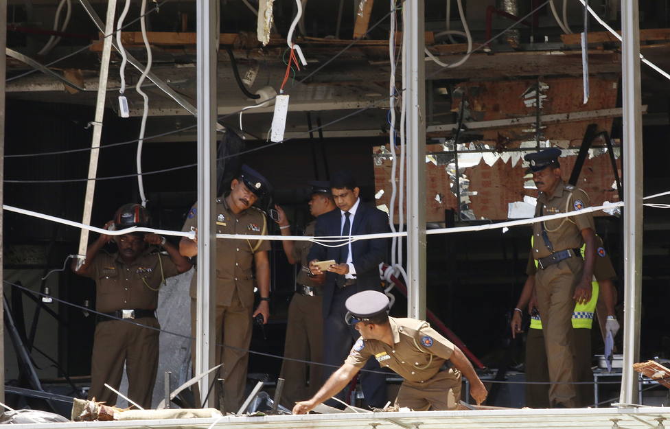 Multiple blasts in Sri Lanka on Easter Sunday