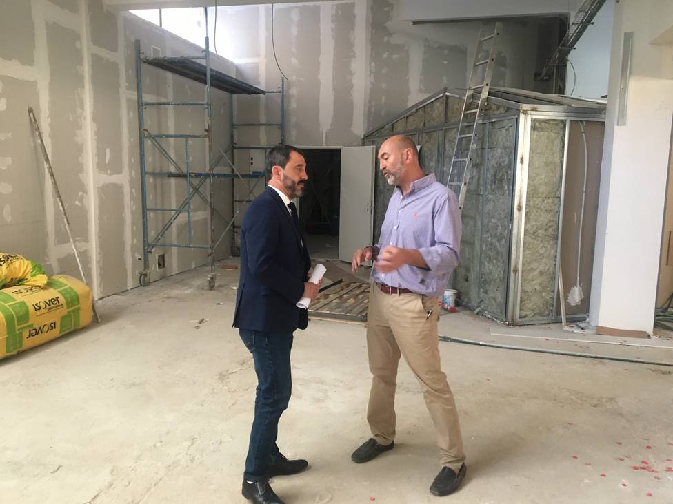 Visita del concejal Javier Muñoz a las obras del nuevo espacio coworking del casco viejo de Soria
