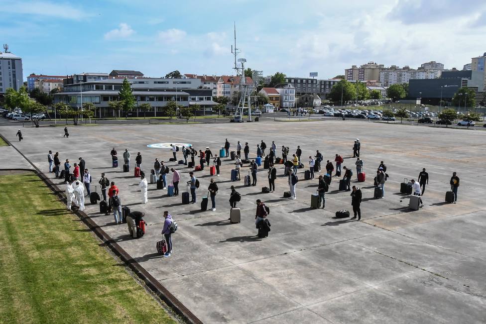 Foto de archivo de alumnos en la Antonio de Escaño a su llegada a las instalaciones - FOTO: Armada