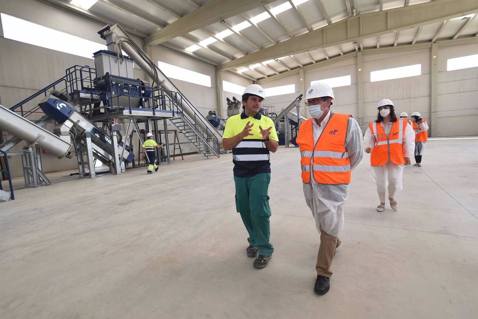 Granada.- La central de residuos de AlhendÃ­n se consolida a la cabeza de procesamiento y reciclaje a nivel nacional