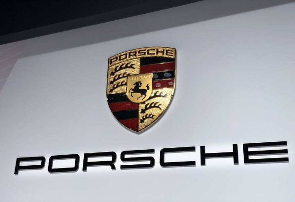 Porsche llama a revisión casi 30.000 coches en Estados Unidos