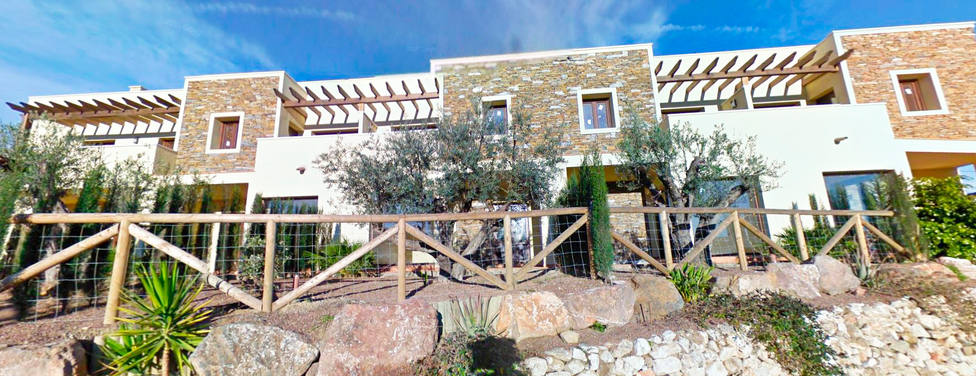 Cajamar y Haya Real Estate ponen a la venta 770 inmuebles en Almería con descuentos de hasta el 60%