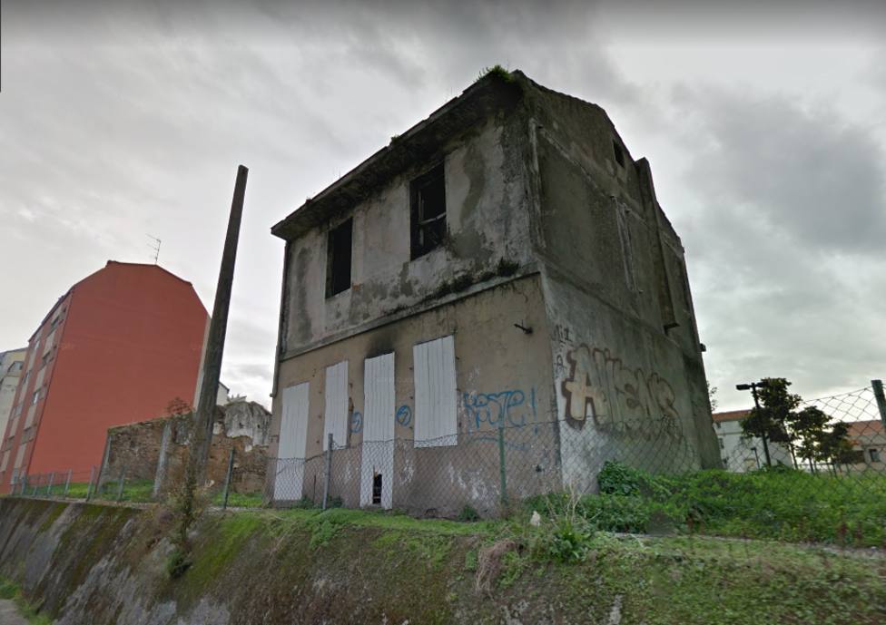 Vivienda abandonada en la Calle Puerto Rico