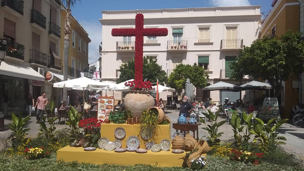 Fiestas de las Cruces de Mayo del 3 al 5 en Almuñécar y La Herradura