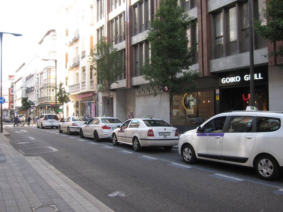 Un taxista de Valladolid revela el motivo por el que discute constantemente con su hijo