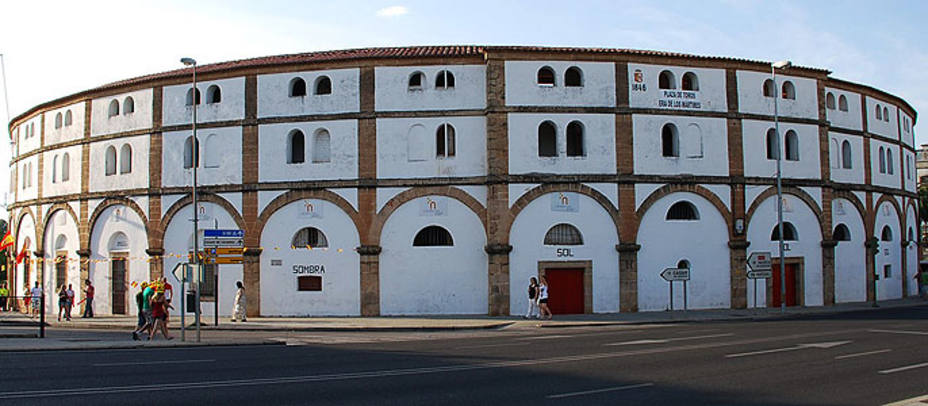 La plaza de toros de Cáceres se quedará sin celebrar festejos esta temporada de 2016. ARCHIVO
