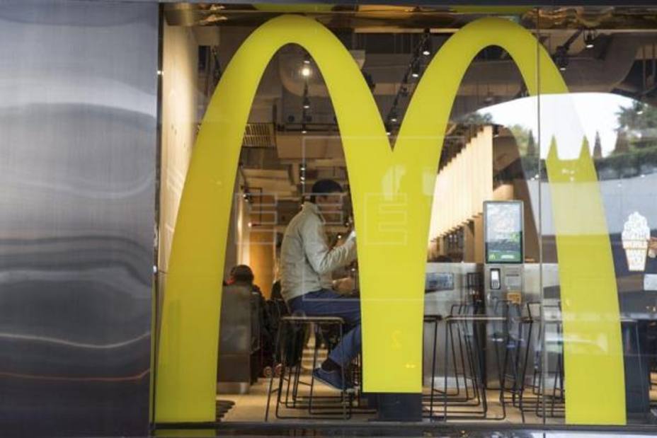 McDonalds tiene más de 3.000 ensaladas contaminadas