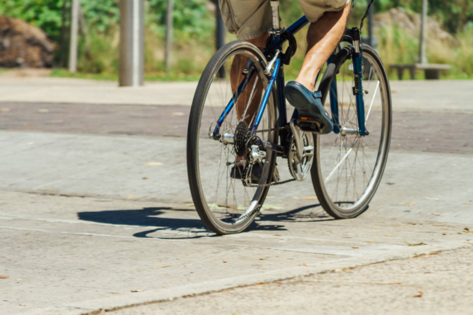 Barcelona prohibirá a las bicis circular por la acera a partir de 2019