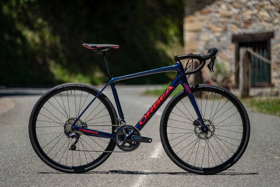 Orbea lanza la nueva Avant, una bici personalizable, ligera, cómoda y con nuevos colores