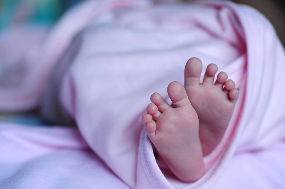 Dos grandes prematuros en Santiago pesan al nacer 400 y 595 gramos