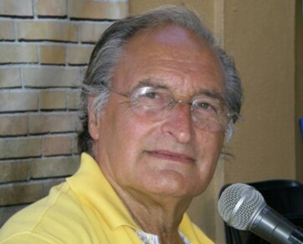 Salvador Solórzano, cantautor gaditano