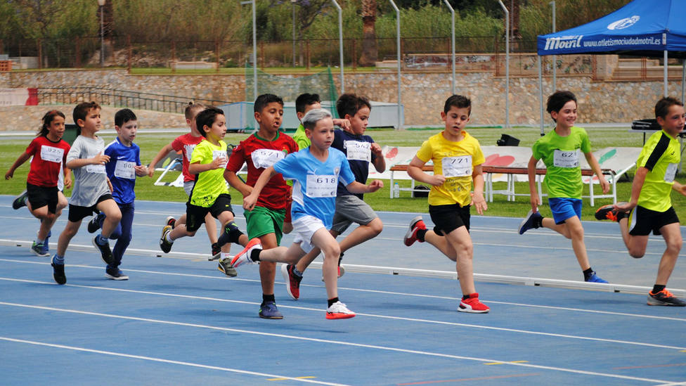 Las semifinales de los XXIV los Juegos Escolares reúnen a un millar de atletas