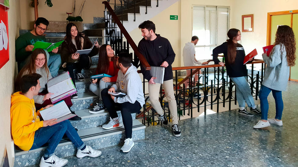 Más de 130.000 estudiantes de Secundaria, Bachillerato, FP y Adultos ya están en clase en Cádiz
