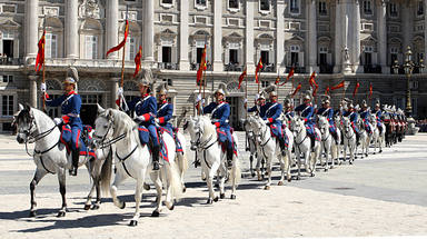 La Guardia Real toma Cantabria este mes de mayo: no te pierdas ninguna de sus actividades