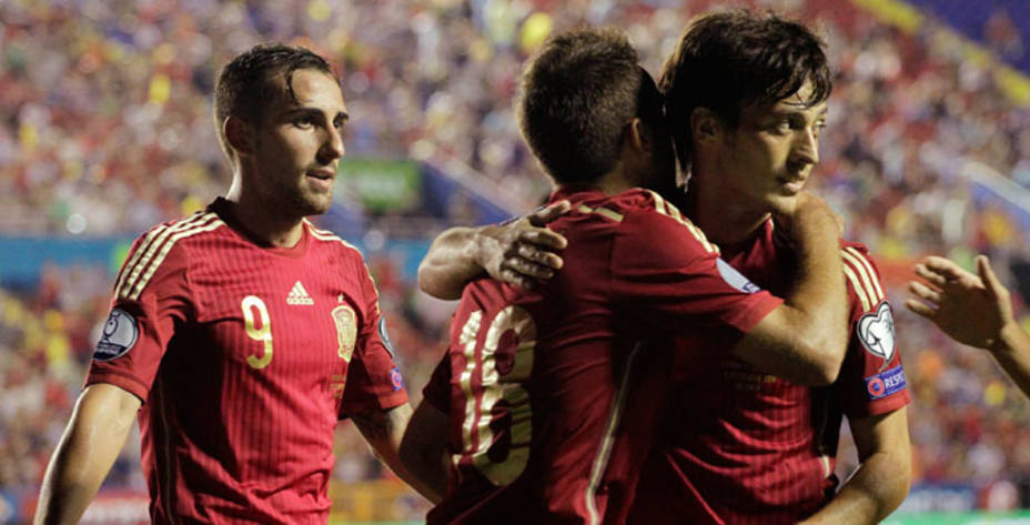 Silva, autor de uno de los goles de España (Reuters)