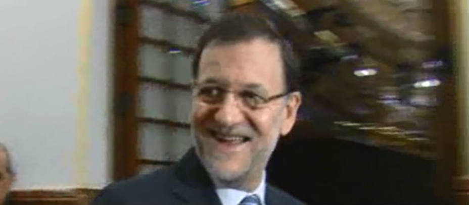 El presidente del Gobierno, Mariano Rajoy, en los pasillos del Congreso. EFE