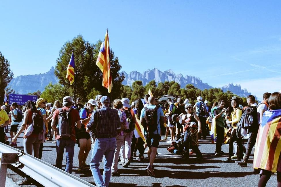 Seis carreteras cortadas en dirección a Barcelona por las Marchas por la Libertad