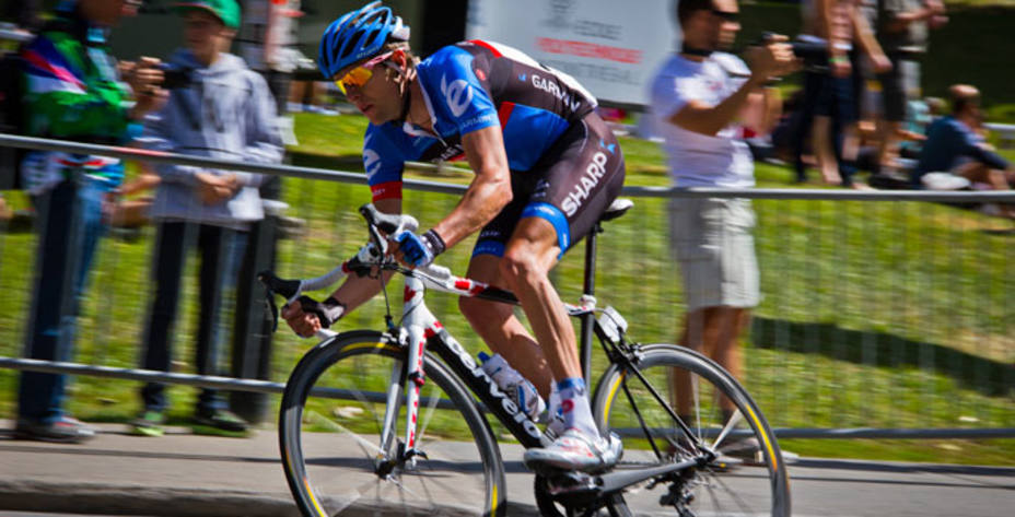 Ryder Hesjedal ha sido el primer ganador en la cima de La Camperona.
