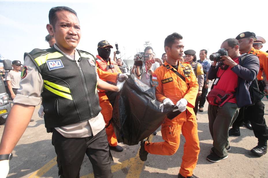 Avión accidentado en Indonesia sufrió problemas técnicos en el vuelo anterior