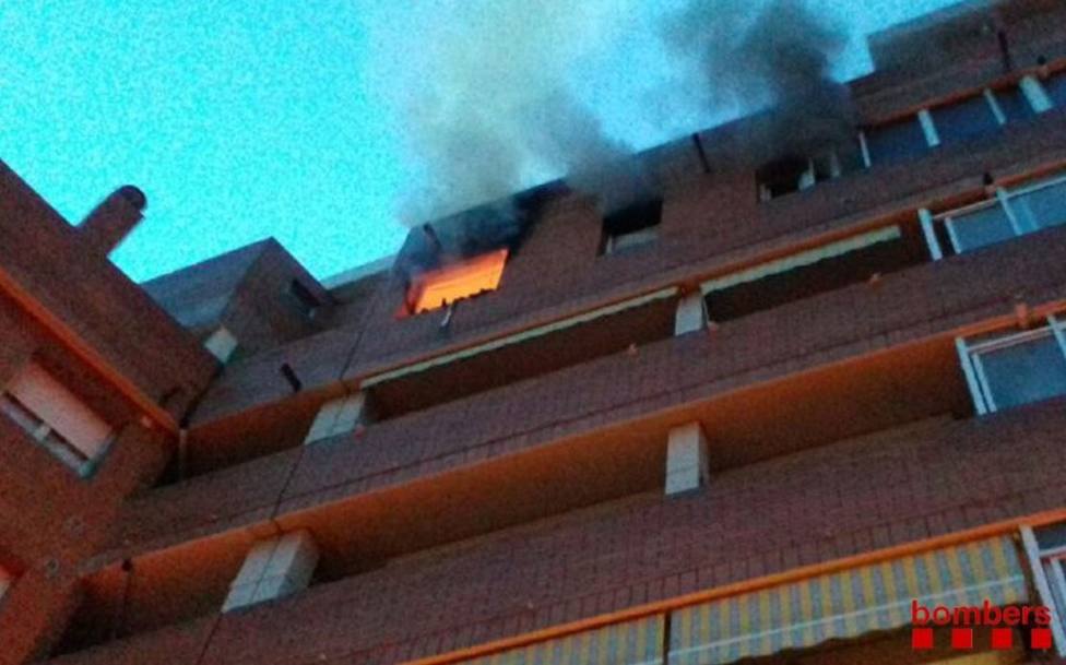 Muere una mujer de 88 años en un incendio en un ático en Terrassa (Barcelona)