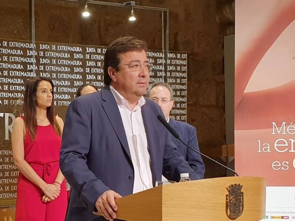 Vara admite sus dudas sobre si el PSOE mejorará sus resultados y asegura que las elecciones no son buenas para nadie