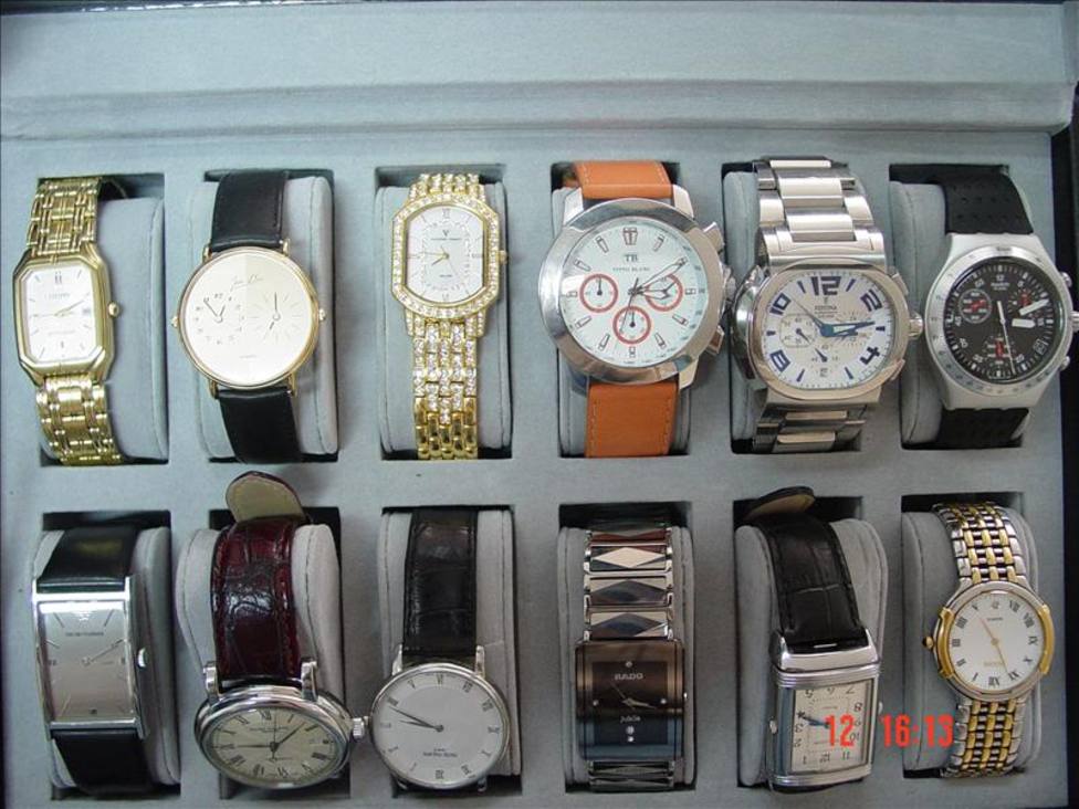 Recuperan 80 relojes de lujo y joyas robadas que iban a ser enviadas al extranjero por mensajería