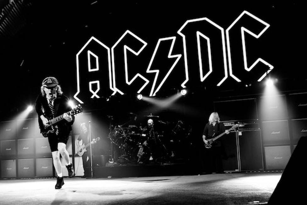 Black in Black: así fue la horrible muerte de Bon Scott, y origen del mayor éxito de AC/DC