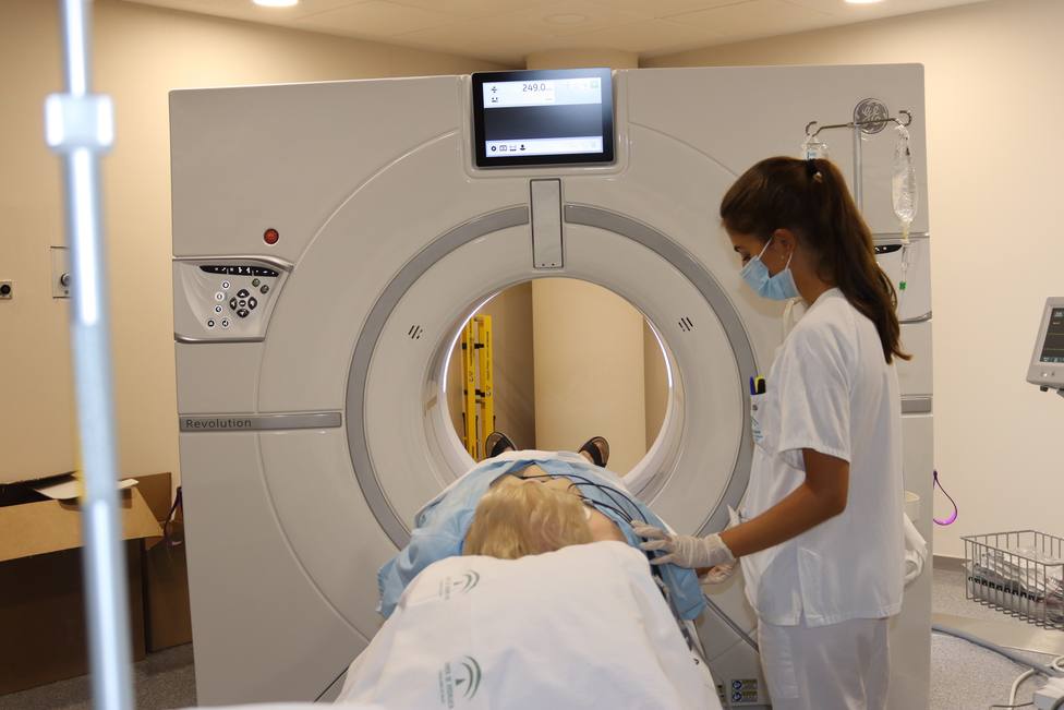 El Hospital Reina Sofía cuenta con un nuevo TAC que permite realizar estudios de alta complejidad