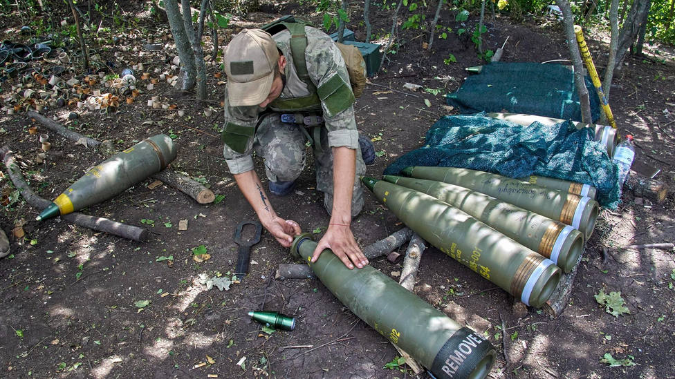 Ucrania pide más armas a Occidente para contener a Rusia en el este