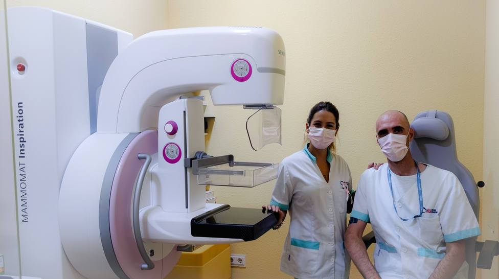 Hospital HLA Mediterráneo realiza cribados gratuitos de cáncer de mama a mujeres en riesgo de exclusión social