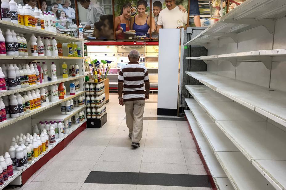 Productos con precios regulados desaparecen de comercios venezolanos