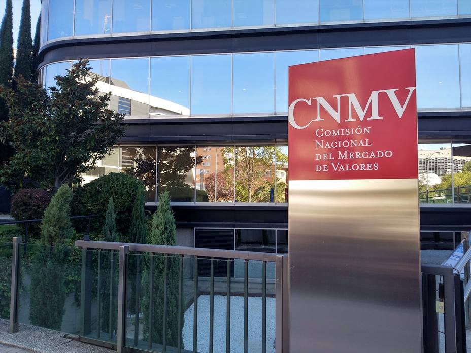 La CNMV advierte de casi una decena de chiringuitos financieros en Austria, Italia y Reino Unido