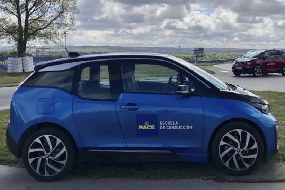 RACE y BMW lanzan el primer curso permanente en España de vehículos eléctricos