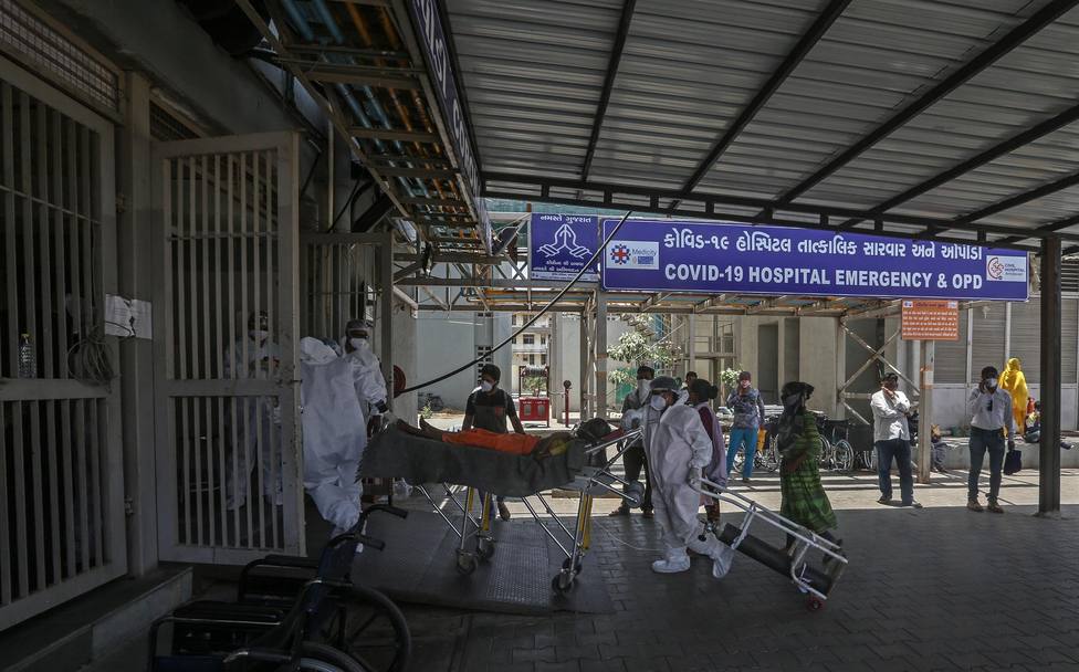 India registra 4.000 muertes por coronavirus, el tercer día consecutivo en superar esta cifra
