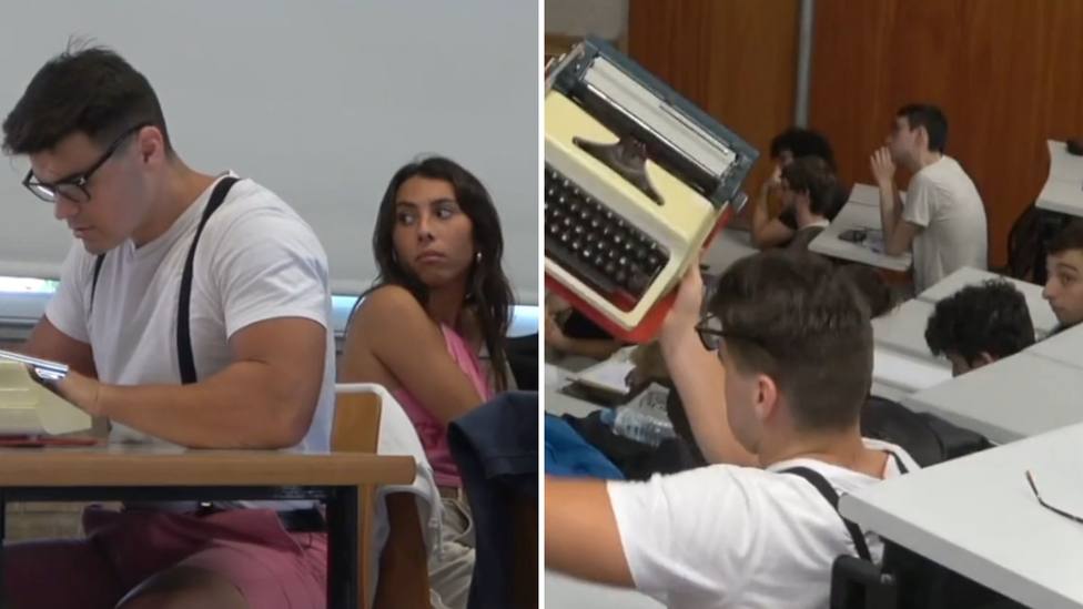 Un alumno va con máquina de escribir a clase y lo que hace siembra el caos: Todos le miran