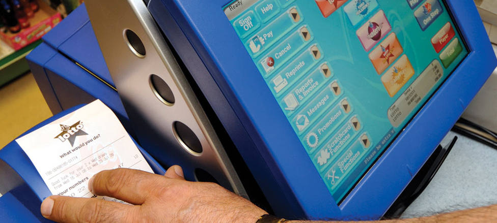 Roban una máquina expendedora de lotería en Navalmoral