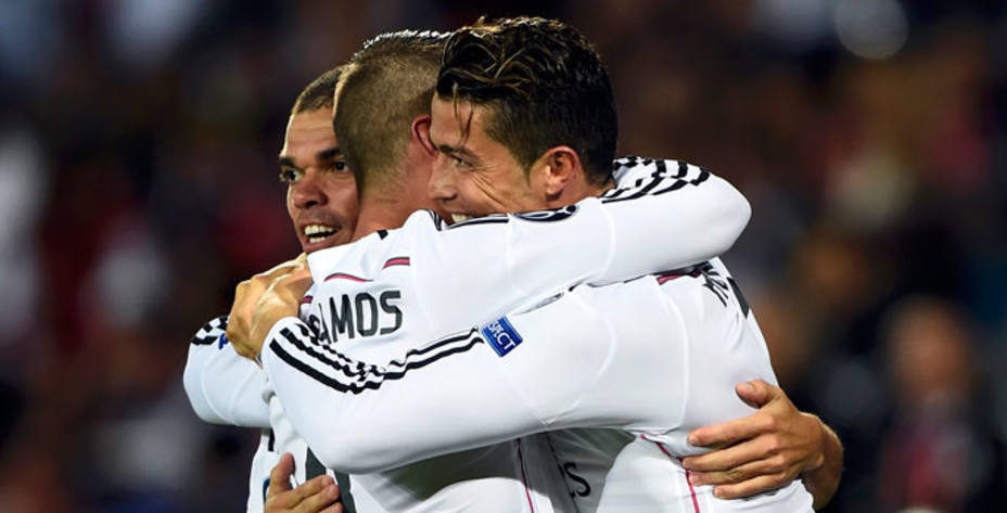 Cristiano y Ramos celebran un gol. Reuters.