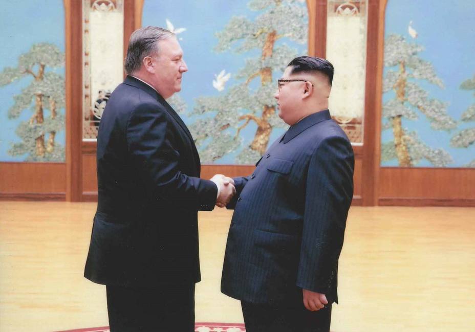 La Casa Blanca publica fotos del encuentro entre Pompeo y Kim Jong-un