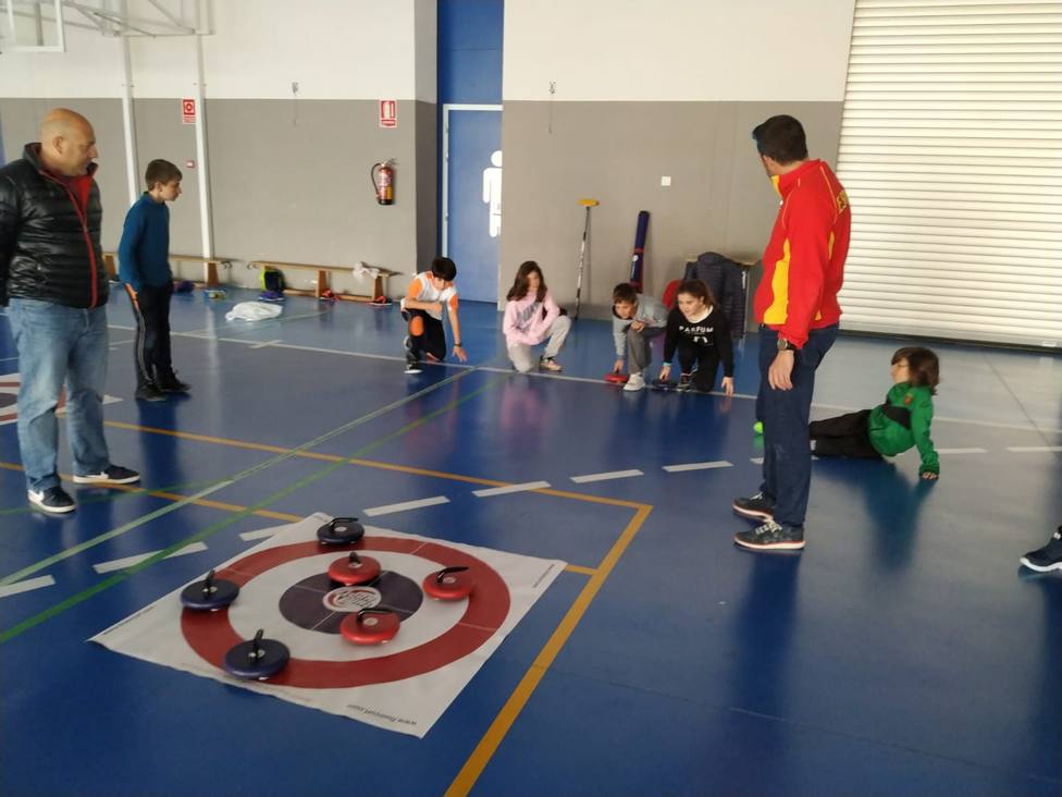 Curling en escolares
