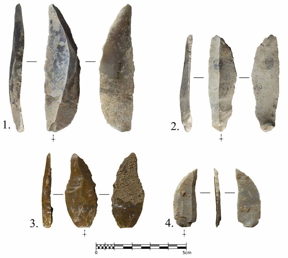 Hallan herramientas de caza de hace 40.000 años en una cueva de Calafell (Tarragona)