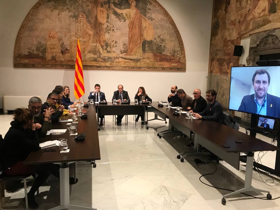 Comienza la reunión de Torra, Aragonès y Budó con partidos y entidades independentistas
