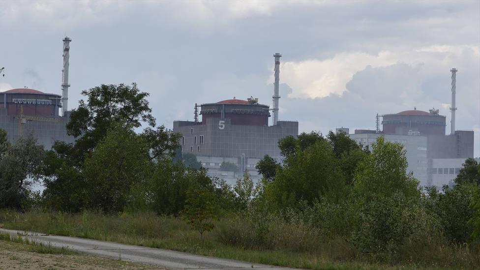 Los combates fuerzan una inédita desconexión de la central de Zaporiyia a la red eléctrica